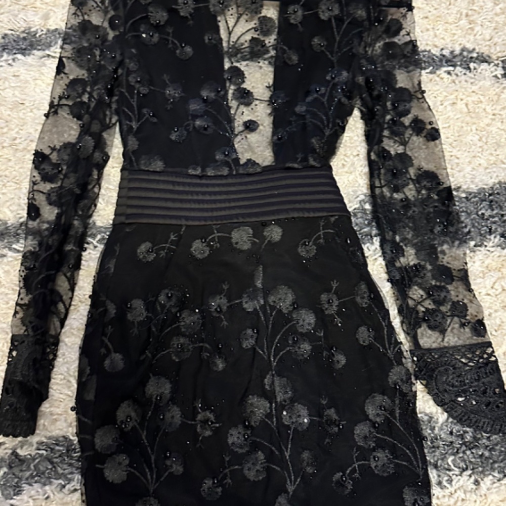 Dress - Picture 3 of 5